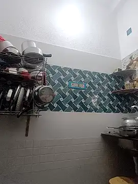 Hot-Tinaa online show from April 11, 2:41 am