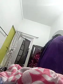 Hot-Tinaa online show from March 29, 1:18 am