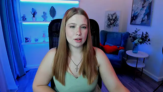 Snapshot of SweetDaylight chatting on May 12, 7:31 pm SweetDaylight online show from May 12, 7:31 pm
