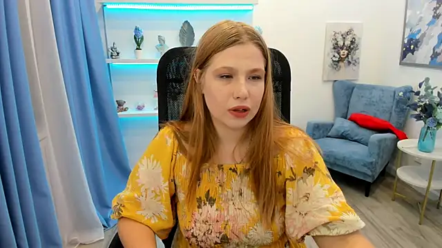 Snapshot of SweetDaylight chatting on June 3, 7:40 pm SweetDaylight online show from June 3, 7:40 pm