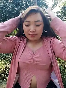 lia-coy online show from March 22, 8:38 am