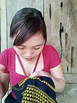 lia-coy online show from March 26, 5:06 am