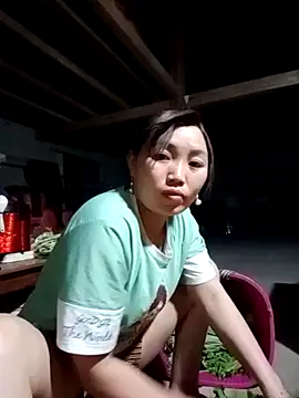 Snapshot of lia-coy chatting on March 2, 12:56 pm lia-coy online show from March 2, 12:56 pm