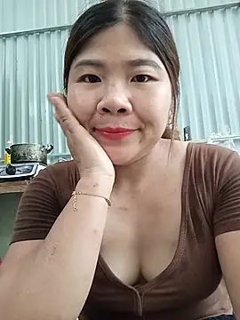 Snapshot of Lioe_koei chatting on June 25, 5:45 am Lioe koei online show from June 25, 5:45 am