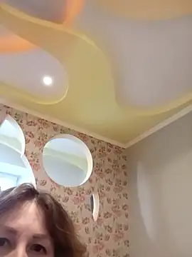 BenniRose online show from January 16, 2:32 pm