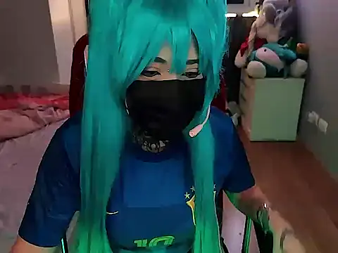 Lucyiy  online show from June 11, 2:53 am