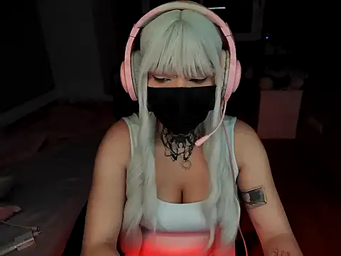 Lucyiy  online show from June 16, 3:28 am