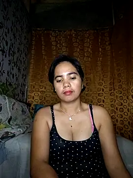 LoveSammantha24xxx online show from March 17, 4:37 am