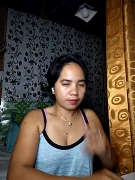 LoveSammantha24xxx online show from April 17, 7:49 pm