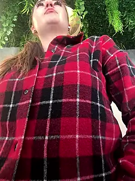 JennyXCherry online show from January 17, 9:57 am