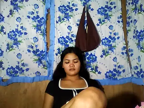 PinaySkinnyJust18 online show from May 9, 12:25 am