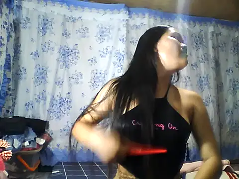 PinaySkinnyJust18 online show from March 25, 10:25 am