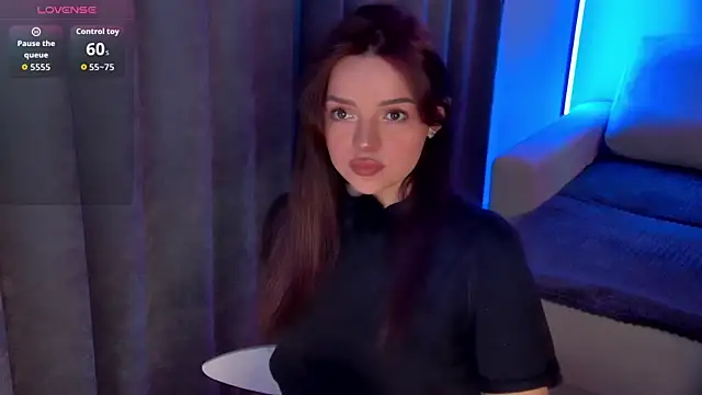 AnaWestt online show from March 26, 8:45 am