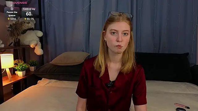 LanaRoxxy online show from March 14, 12:33 pm