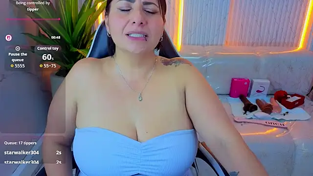 angele roux tp online show from April 30, 8:57 pm