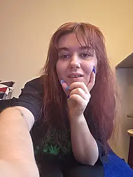 Snapshot of Ashlovescannabis chatting on June 19, 9:37 am Ashlovescannabis online show from June 19, 9:37 am