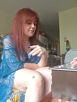 Snapshot of Ashlovescannabis chatting on June 10, 8:43 pm Ashlovescannabis online show from June 10, 8:43 pm