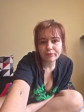 Snapshot of Ashlovescannabis chatting on June 27, 11:05 am Ashlovescannabis online show from June 27, 11:05 am