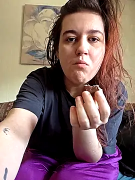 Ashlovescannabis online show from February 8, 4:37 pm