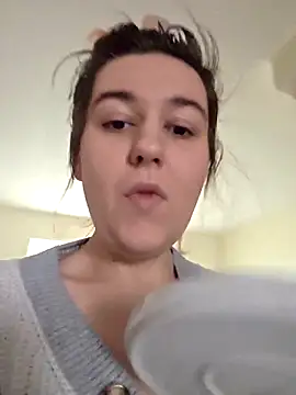 Ashlovescannabis online show from February 26, 1:55 pm