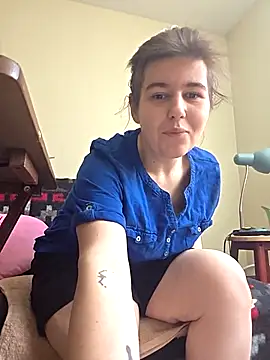 Ashlovescannabis online show from March 9, 2:20 pm