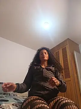 auroracandelax online show from February 8, 12:52 am