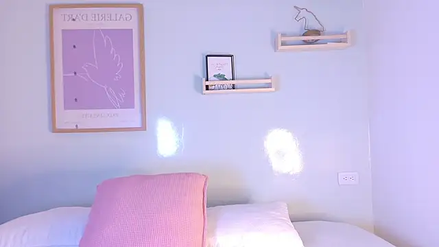 AmmyRouse   online show from March 8, 12:08 pm