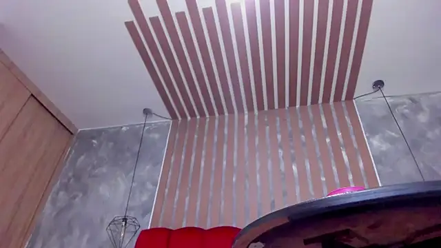 SalomeEvanz online show from April 12, 1:42 am