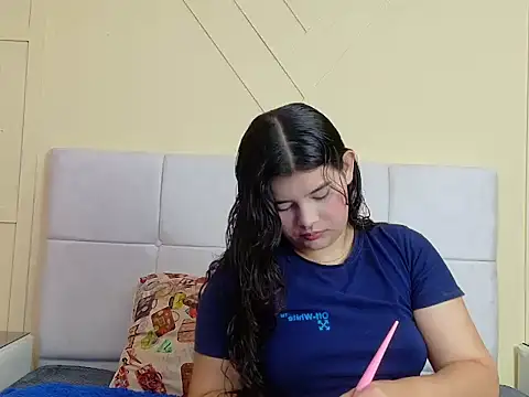 SalomeEvanz online show from March 6, 1:28 pm