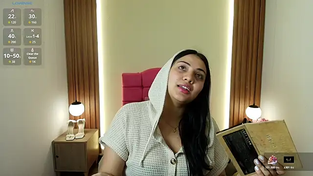 IvonneRoss  online show from March 27, 12:06 pm