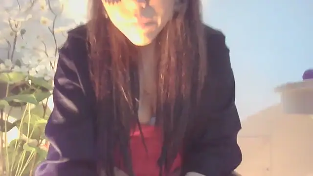 Snapshot of Dolcezzastella chatting on February 26, 7:41 am Dolcezzastella online show from February 26, 7:41 am