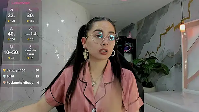 Qetsyah tf online show from April 30, 1:29 pm