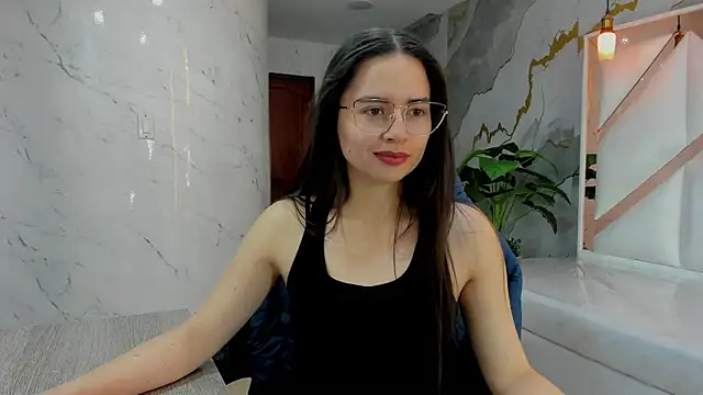 Qetsyah tf online show from May 6, 1:37 pm