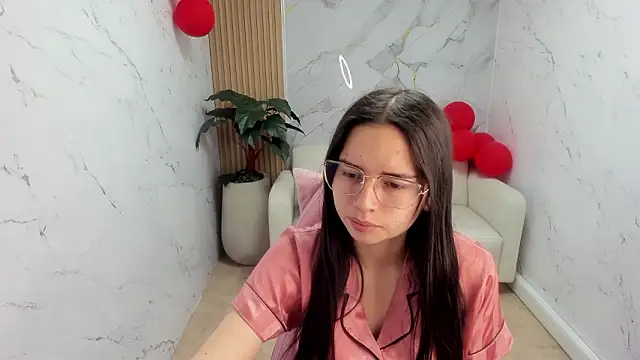 Snapshot of Qetsyah_tf chatting on February 22, 1:02 pm Qetsyah tf online show from February 22, 1:02 pm