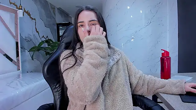 Snapshot of Qetsyah_tf chatting on February 4, 1:28 pm Qetsyah tf online show from February 4, 1:28 pm