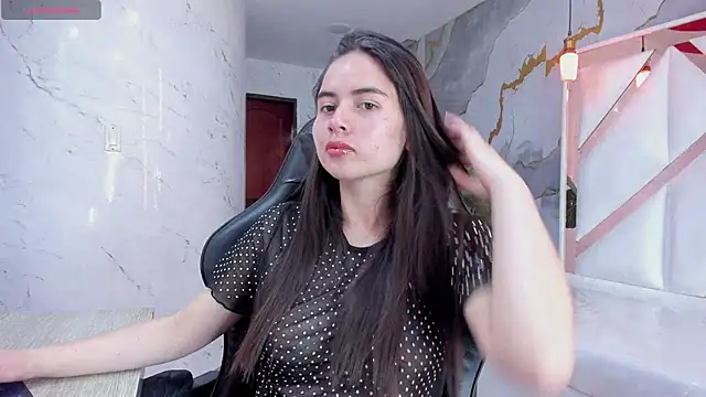 Qetsyah tf online show from April 18, 1:46 pm