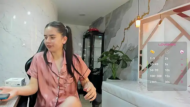 Qetsyah tf online show from March 28, 1:23 pm