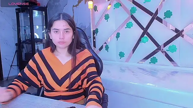 Qetsyah tf online show from March 24, 1:55 pm