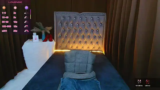 Maureen Hilton online show from February 25, 7:47 pm