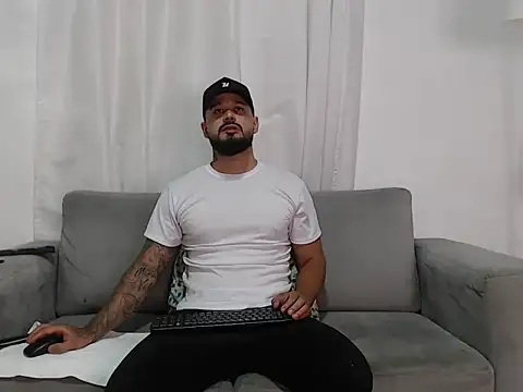 Handsomen69 online show from February 24, 12:55 am