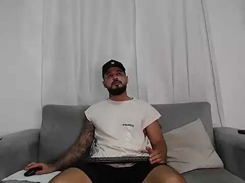 Handsomen69 online show from March 5, 2:08 am