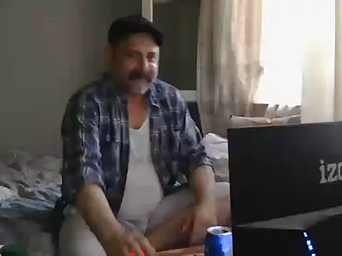 Snapshot of Biracikral chatting on July 8, 5:13 pm Biracikral online show from July 8, 5:13 pm