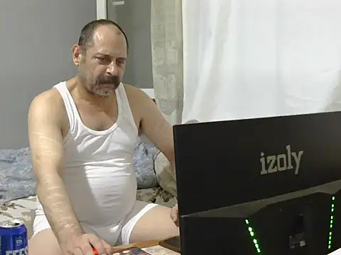 Snapshot of Biracikral chatting on June 25, 6:57 pm Biracikral online show from June 25, 6:57 pm