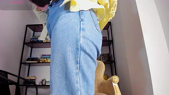 Rose Allure online show from March 15, 11:39 am