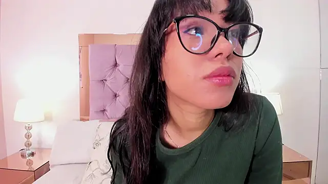 Rose Allure online show from April 13, 11:36 am