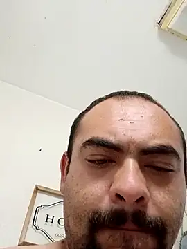 daringprince online show from May 12, 3:18 pm