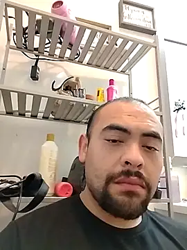 Snapshot of daringprince chatting on February 21, 9:28 pm daringprince online show from February 21, 9:28 pm