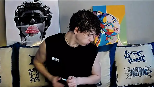 TylerGibson online show from April 2, 6:09 am