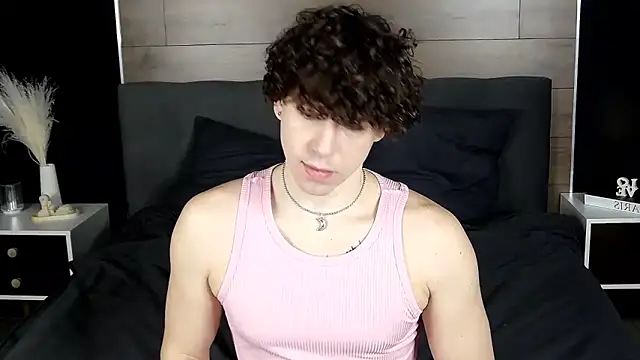 TylerGibson online show from February 14, 6:35 am