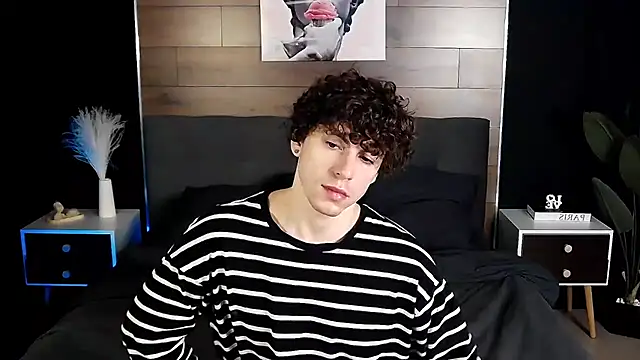 TylerGibson online show from March 9, 7:45 am